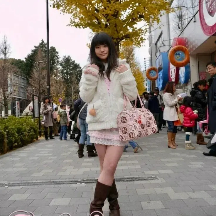 [BUNJANG] Latte Gyaru Style "Lucky Box" Assortment / 라떼갸루깔 랜박