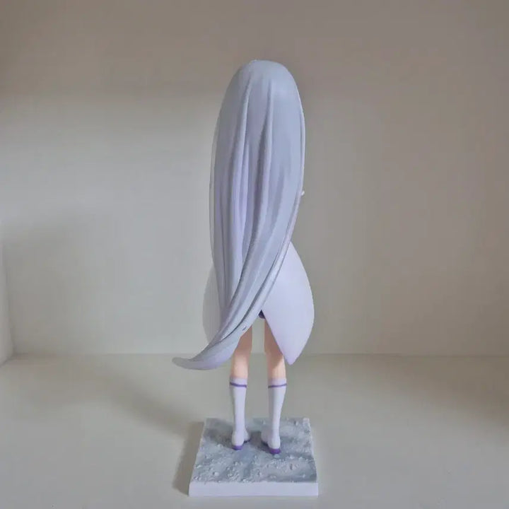 [BUNJANG] Re:Zero Emilia Childhood Memory Scale Figure / 리제로 에밀리아 어린시절의 추억 스케일 피규어