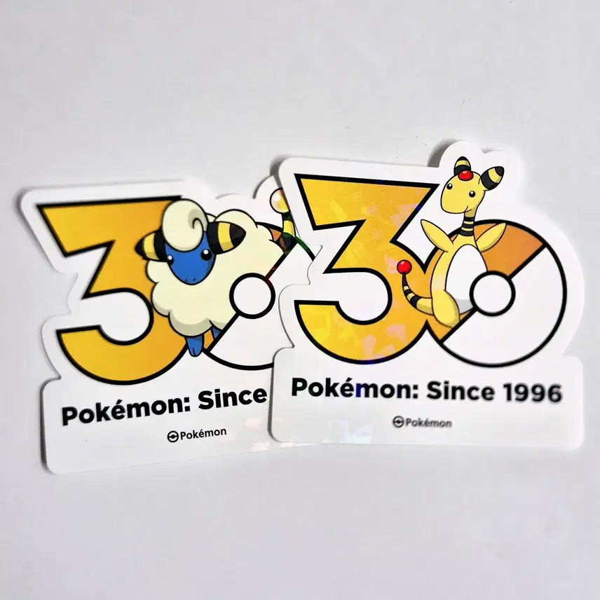 [BUNJANG] Pokemon 30th Anniversary Logo Sticker Mareep Ampharos / [판매/교환] 포켓몬 30주년 로고 스티커 메리프 전룡
