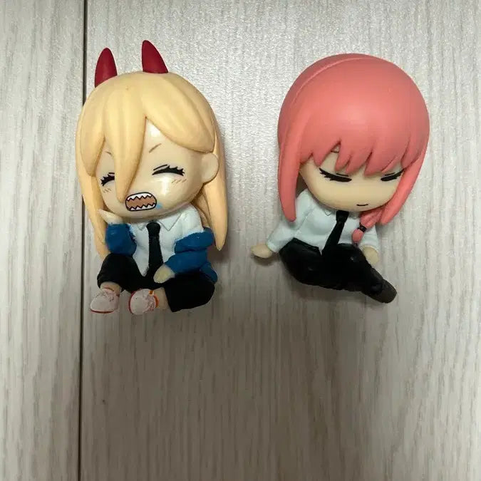 [BUNJANG] Chainsaw Man Shoulder Hugger Gacha: Power, Makima / 체인소맨 어깨쿵 가챠 파워 마키마