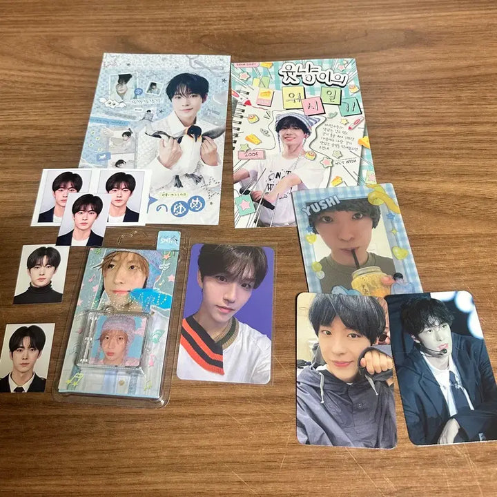 [BUNJANG] NCT WISH Yushi Smini + Photocard + Unofficial Goods Bundle Set / 엔시티위시 유우시 송버드 스미니+포카+비공굿 일괄 양도