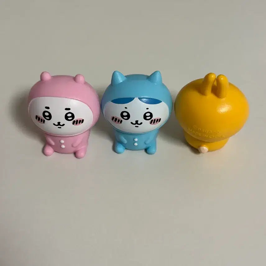 [BUNJANG] Chiikawa Raincoat Figure Set (3 Types) / 우비 치이카와 피규어 3종