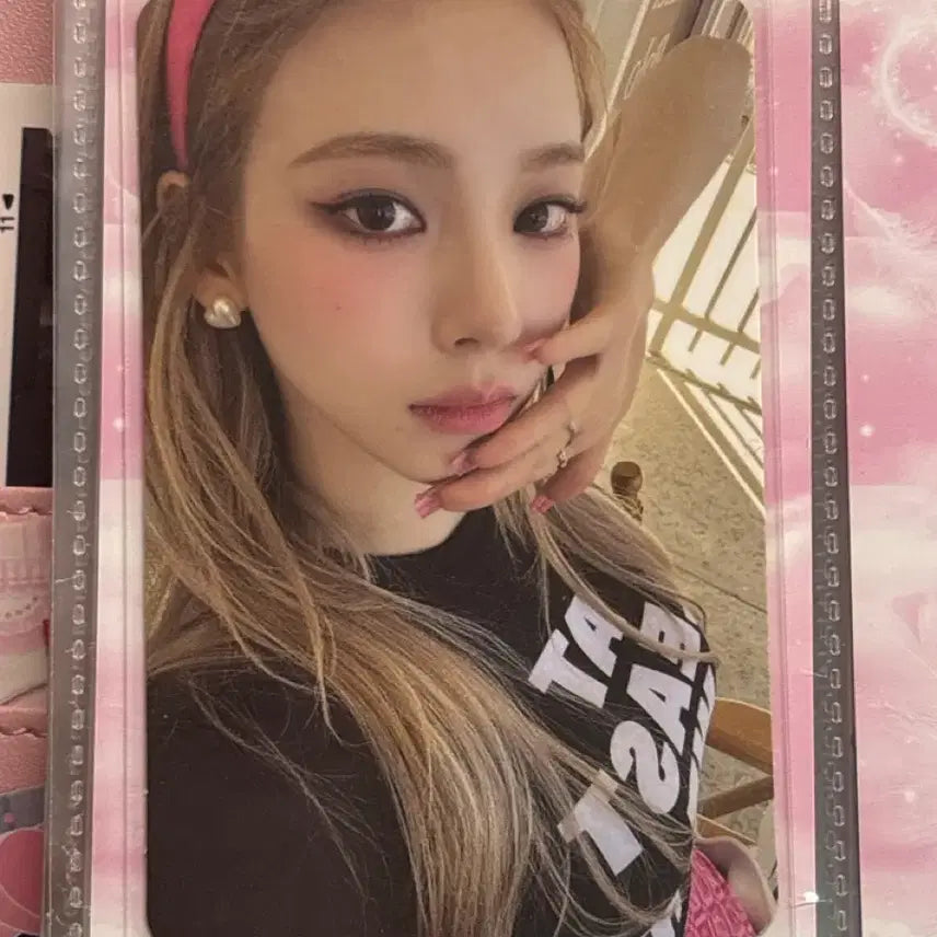 [BUNJANG] Aespa Karina Spicy Blonde Photocard / 에스파 카리나 스파이시 금발 포카