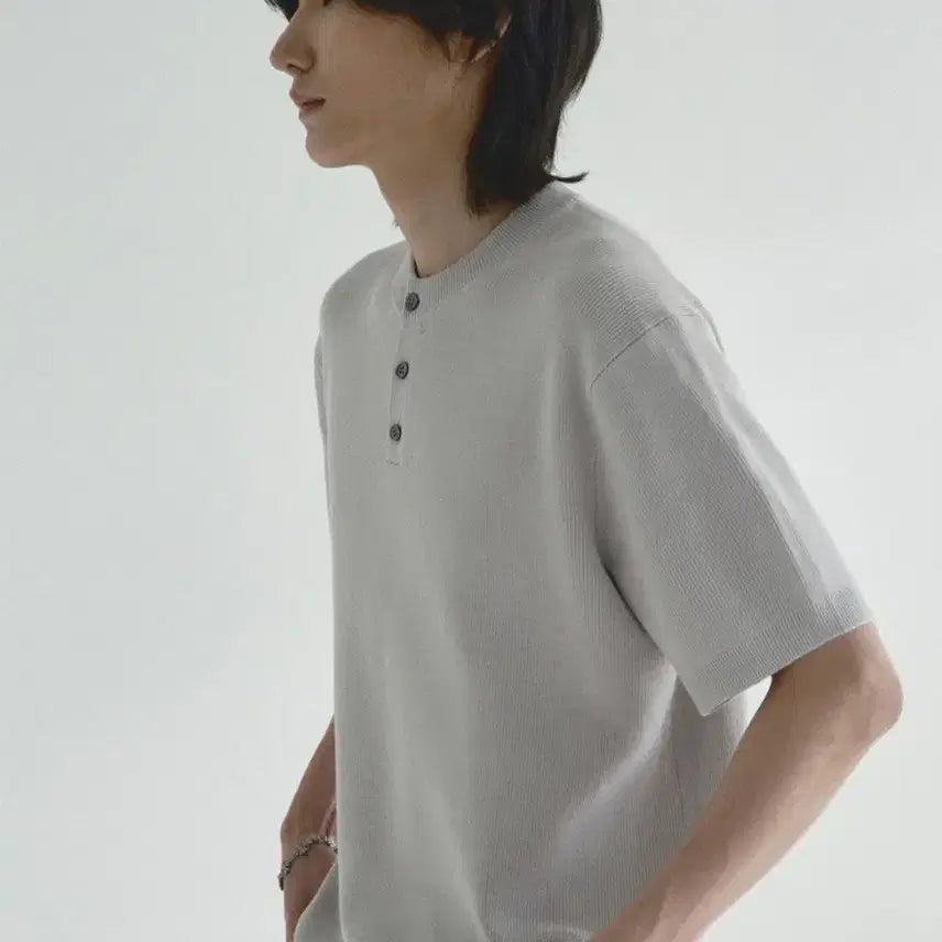 [BUNJANG] ECR Henry Neck Knit Short Sleeve T-Shirt - Grey / 이꼬르 헨리넥 니트 반팔  그레이