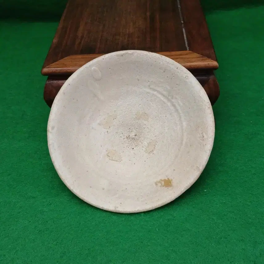 [BUNJANG] Joseon Early Period White Porcelain Plate / Flat Tea Bowl (Da-wan) / *조선초기 백자접시/백자 평 다완(A)[[15만원 20%]]