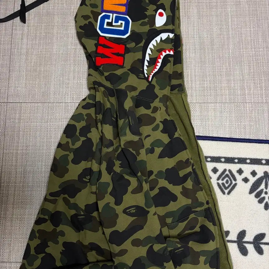 [BUNJANG] BAPE Shark Hoodie Army Green XL / 베이프 샤크후드 아미그린 Xl