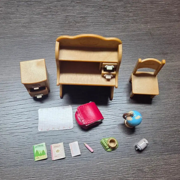 [BUNJANG] Sylvanian Families Desk Set / 실바니안 책상 세트