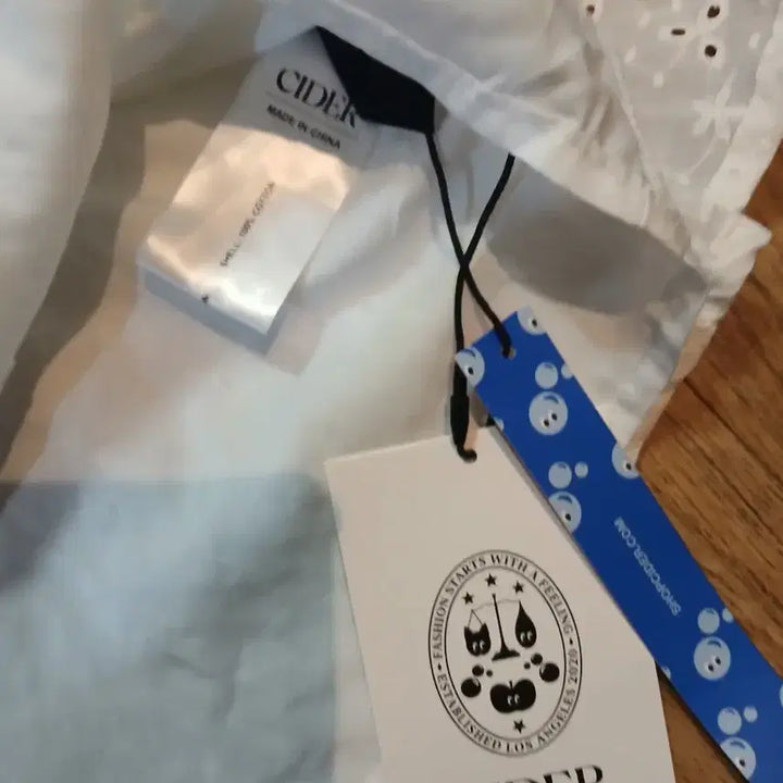 [BUNJANG] CIDER Punch Mini Dress White L / 새상품/CIDER 펀칭 미니원피스 화이트/L