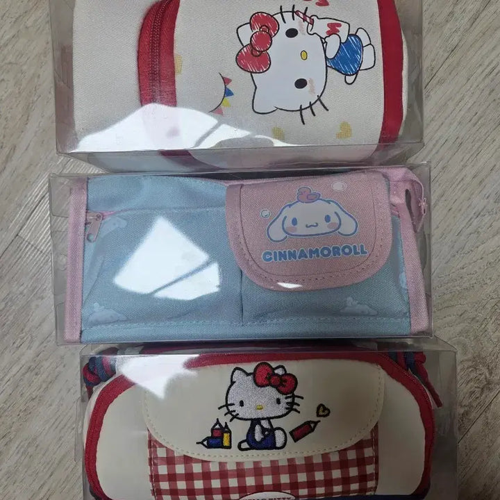 [SOLD OUT] 산리오 키티 필통 파우치 (키티, 시나모롤)