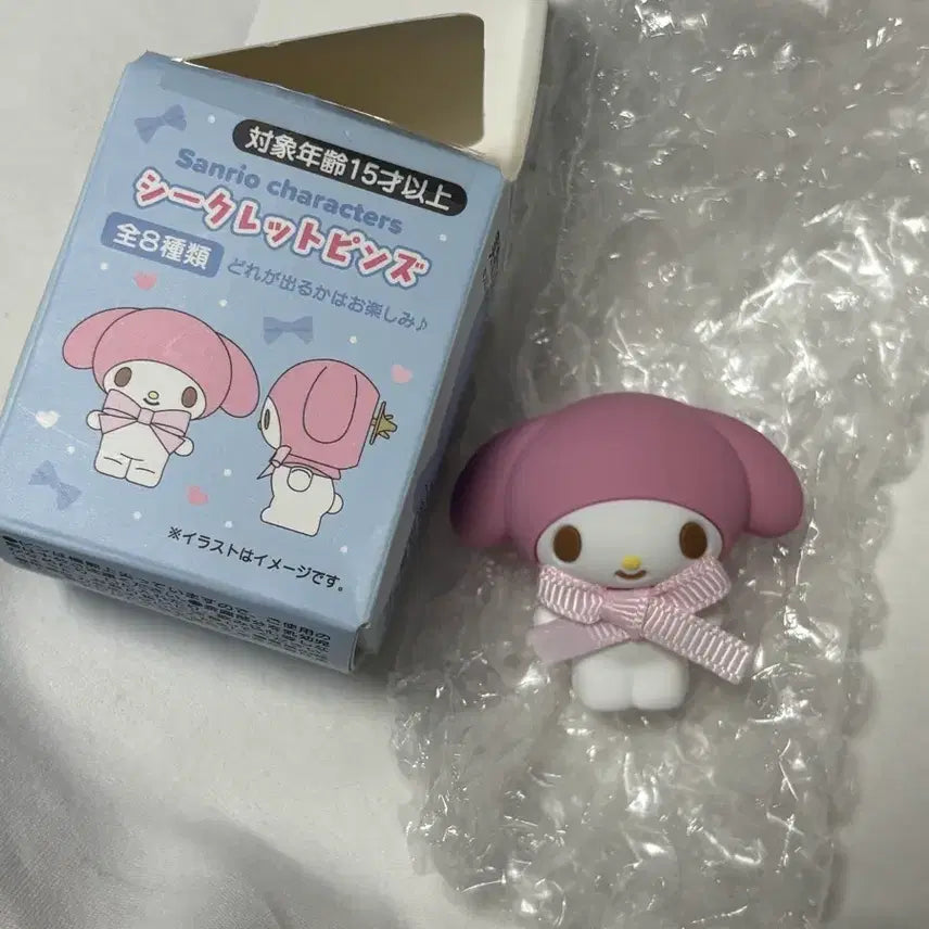 [BUNJANG] Sanrio Characters Secret Pins Random Badge My Melody / 산리오 캐릭터대상 랜덤 피규어 뱃지 마이멜로디