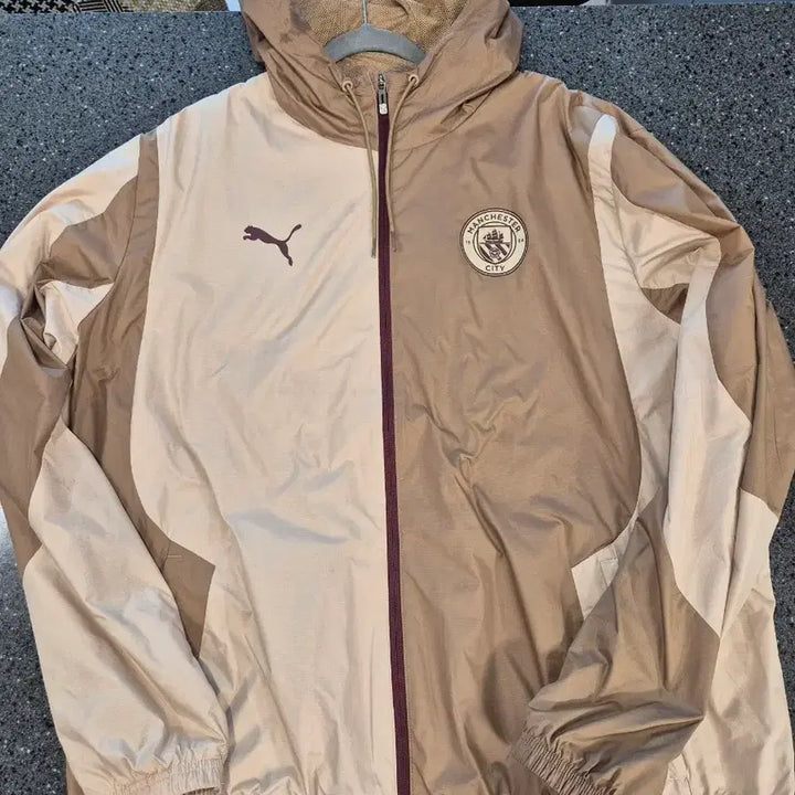 [BUNJANG] Puma Manchester City Brown Windbreaker Jacket 2XL / 푸마 맨체스터 시티 브라운 바람막이 2XL