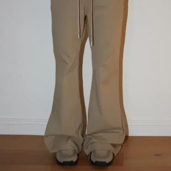 [BUNJANG] Runtz Posey Comfy Flared Cotton Pants / 런츠 POSEY COMFY FLARED COTTON PANTS ootj