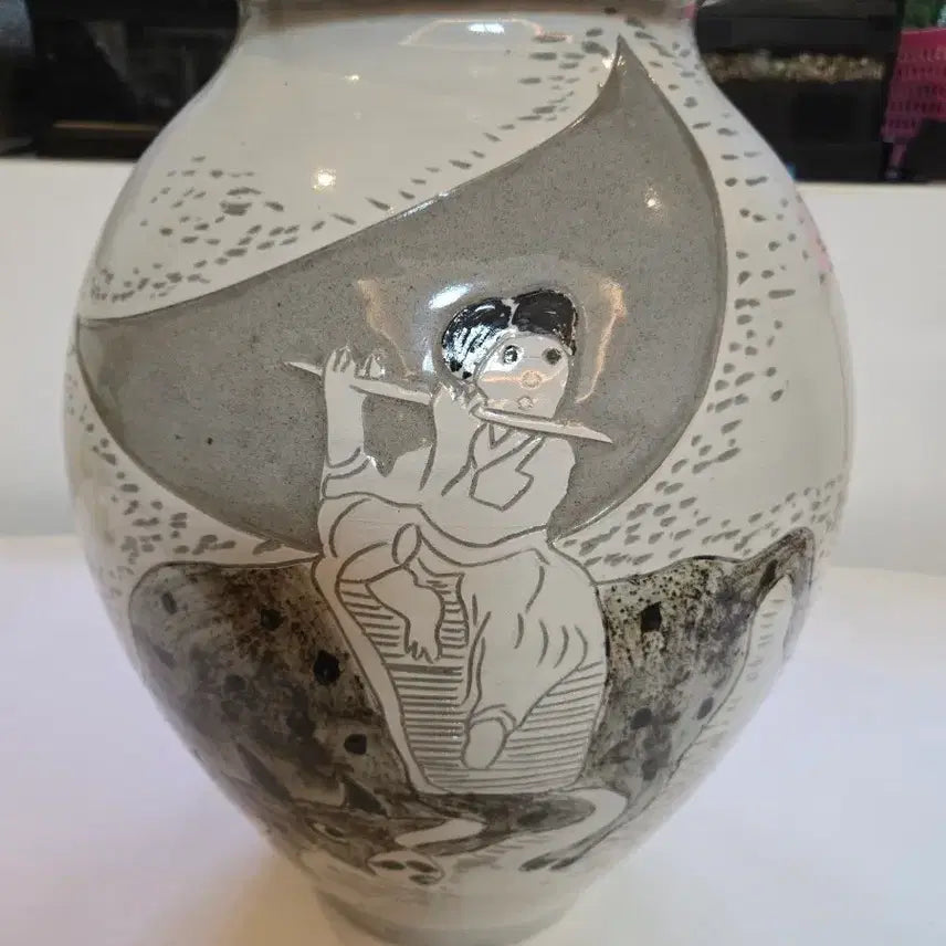 [BUNJANG] Chojeon Park Byung-sik Celadon Porcelain Vase / 초전 박병식선생 분청자기