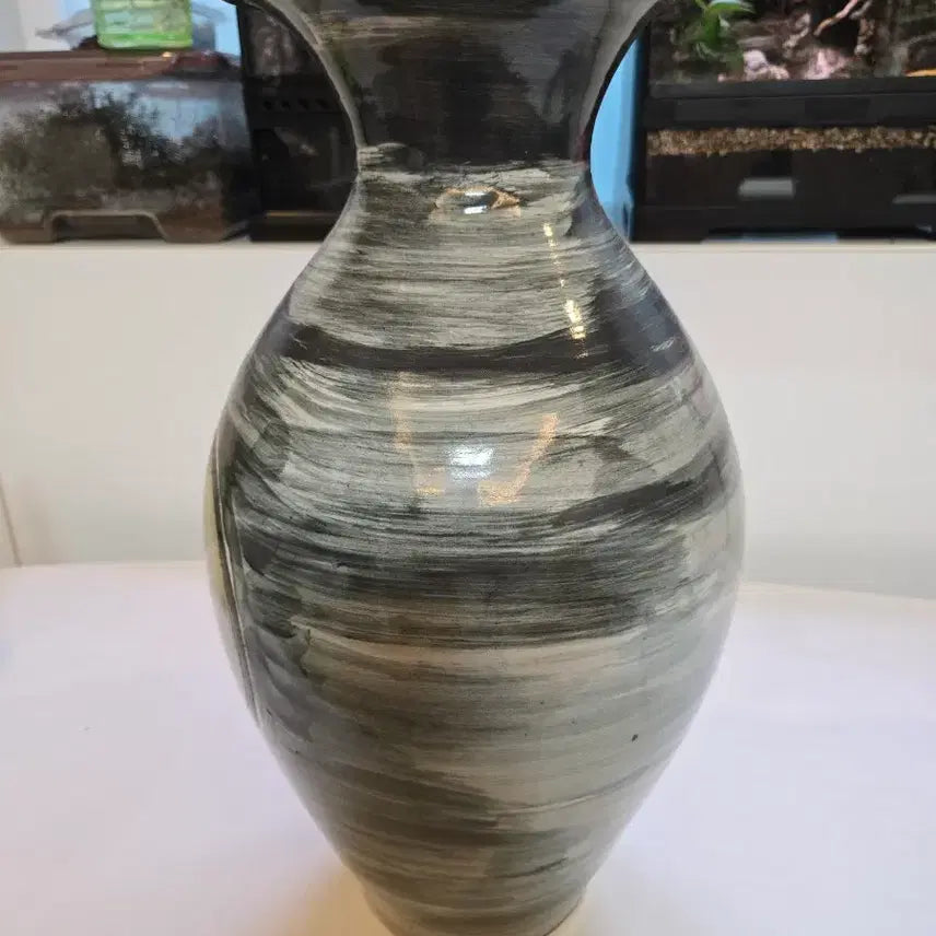 [BUNJANG] Chojeon Park Byung-sik Celadon Porcelain Vase / 초전 박병식선생 분청사기