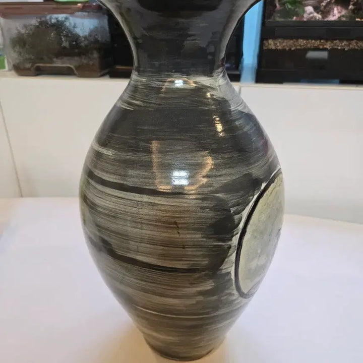 [BUNJANG] Chojeon Park Byung-sik Celadon Porcelain Vase / 초전 박병식선생 분청사기