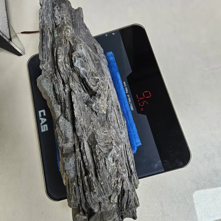 [SOLD OUT] 자연석 장식 9.5kg 산수경석(세월)