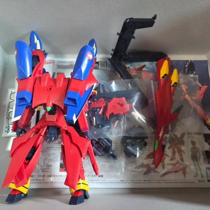 [BUNJANG] Bandai Macross HG 1/100 VF-19 Custom Fire Valkyrie Sound Booster Equipment Assembly / 반다이 마크로스 HG VF-19개 파이어 발키리 사운드 부스터 장비 조립
