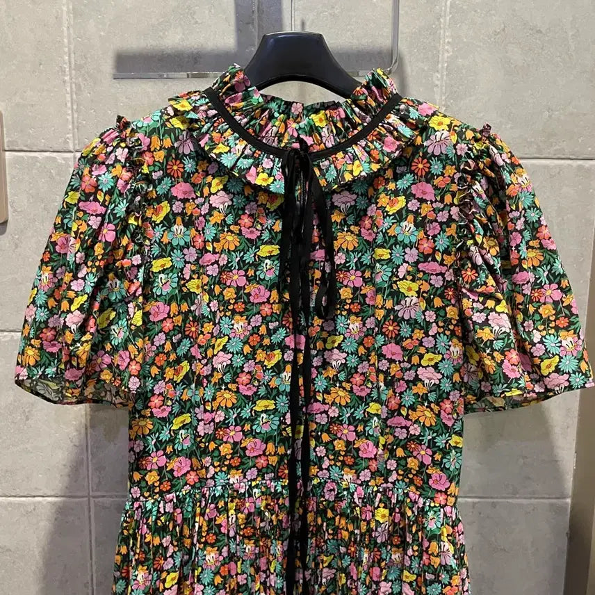 [BUNJANG] Siholin Flower Dress / 씨호린 원피스 한섬 마인 랑방 오브제 타임 산드로 마쥬 짐머만 셀프포트레