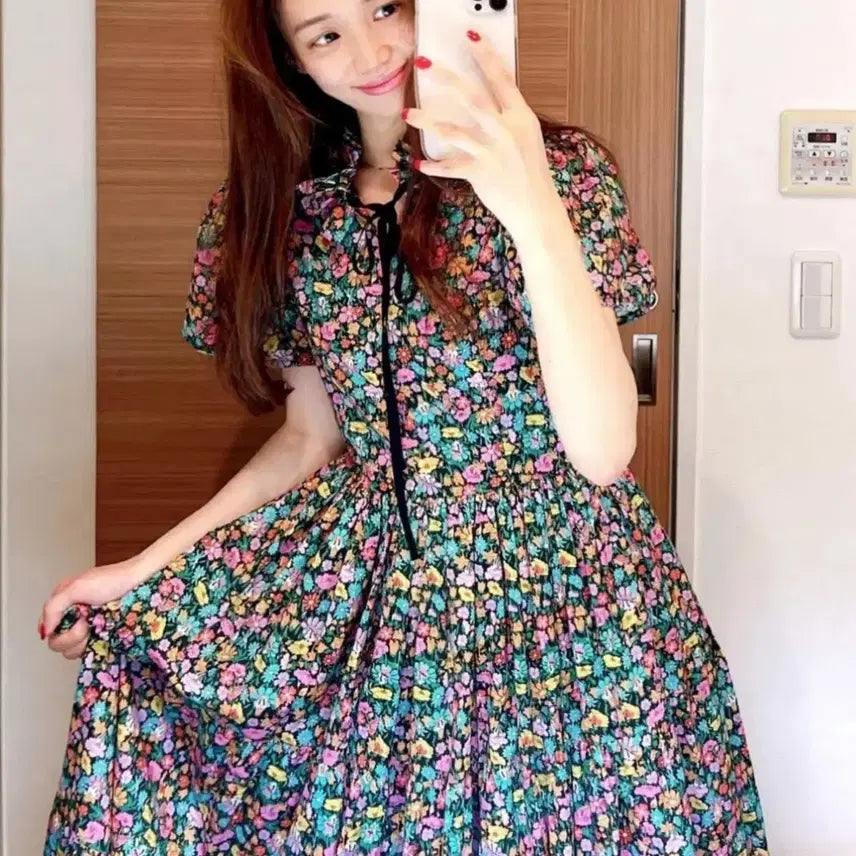 [BUNJANG] Siholin Flower Dress / 씨호린 원피스 한섬 마인 랑방 오브제 타임 산드로 마쥬 짐머만 셀프포트레