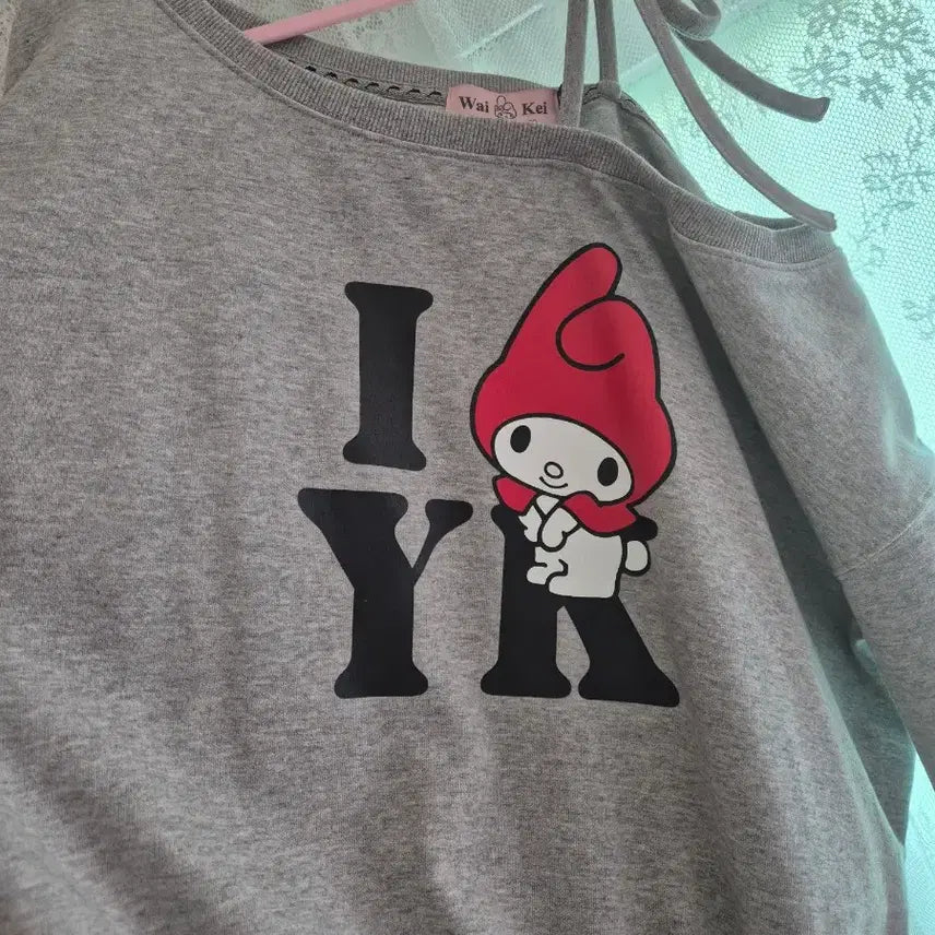 [BUNJANG] Wai Kei My Melody Collaboration Sweatshirt / wai kei 마이멜로디 콜라보 맨투맨