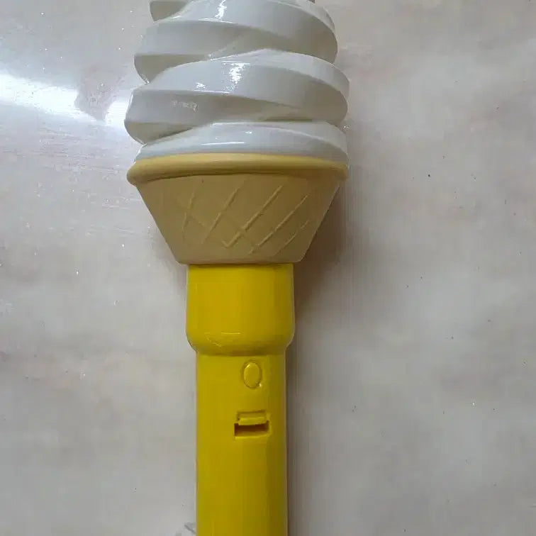 [BUNJANG] Lee Junho 2017 S/S Ice Cream Lightstick / 이준호 아이스크림봉 아봉 응원봉 2017 S/S