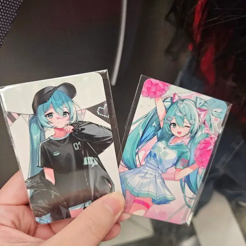 [BUNJANG] SPAO x Hatsune Miku Illustration Card Set (2 Types) / 스파오 하츠네 미쿠 일러스트 카드 2종
