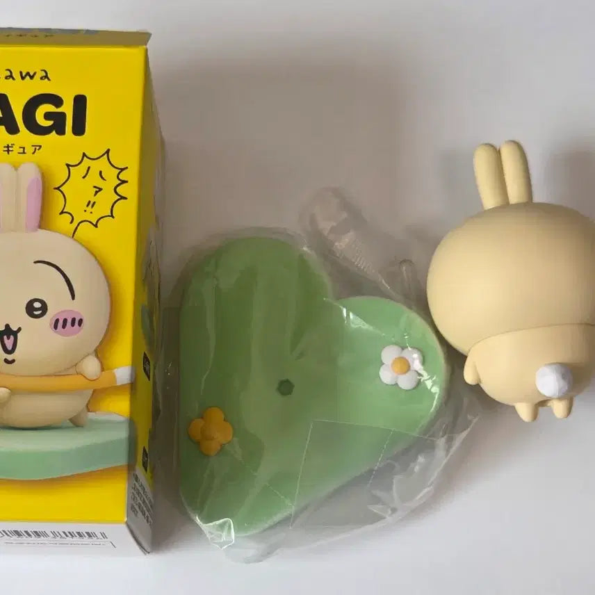 [BUNJANG] Chiikawa Usagi Rabbit-Filled Scissors Rabbit Figure / 치이카와 우사기 우사기투성이 다라케 가위우사기