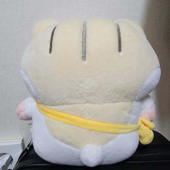 [BUNJANG] Hamrangi Plush Doll (Authentic, Near Mint) / 햄랑이 인형(정품, 택있는 거의 새것)