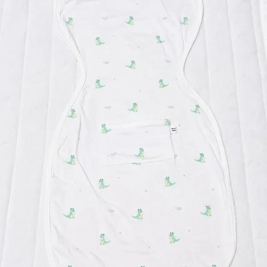 [BUNJANG] Blue Dog Dinosaur Swaddle UP, Size S / 블루독 용 스와들업 S 사이즈 (상태 좋음)