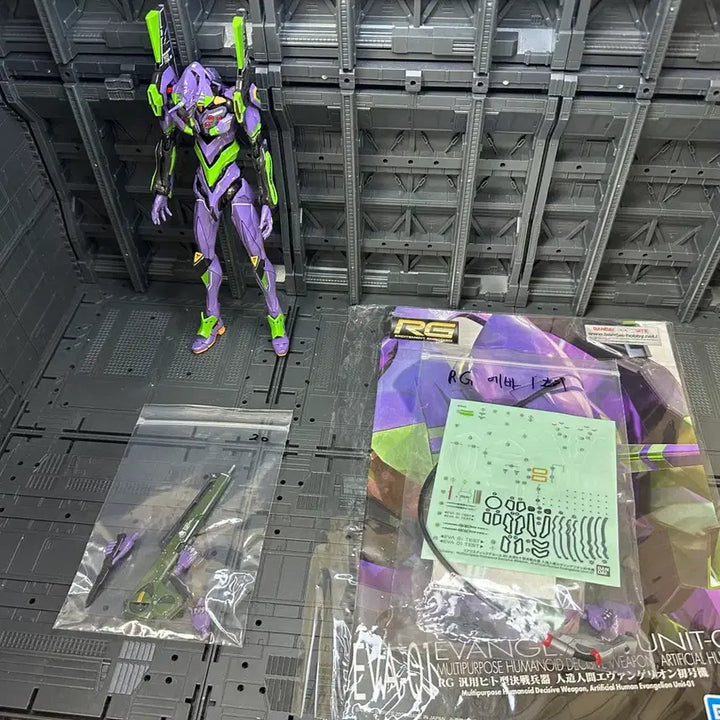 [BUNJANG] Evangelion Unit-01 Model Kit / RG 에반게리온 초호기