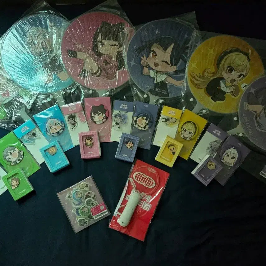 [BUNJANG] Isekai Idol Isefe 1 Bundle Set / 이세계아이돌 이세페1 굿즈 일괄세트