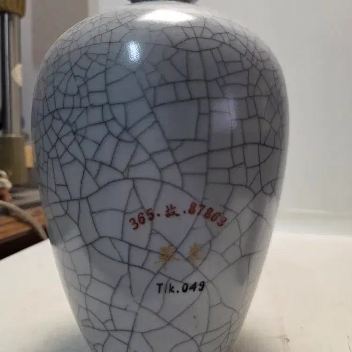 [BUNJANG] Joseon Dynasty Gyeomche Crackle Glaze White Porcelain Maebyeong Vase / 송대 금체 빙열 백자 매병 높이22cm 무게1.1kg 할인중 무료배송
