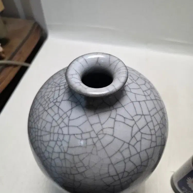 [BUNJANG] Joseon Dynasty Gyeomche Crackle Glaze White Porcelain Maebyeong Vase / 송대 금체 빙열 백자 매병 높이22cm 무게1.1kg 할인중 무료배송