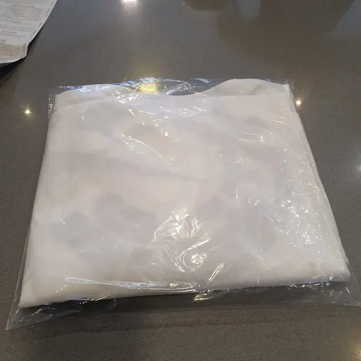 [BUNJANG] Nike x BTS World Tour Arirang Edition T-Shirt White XL / 나이키 x BTS 반팔티 화이트 XL 110 새상품