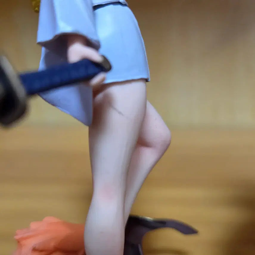 [BUNJANG] IVE Yujin Vampire Saber Figure / 유진 뱀파이어 세이버 피규어 가챠