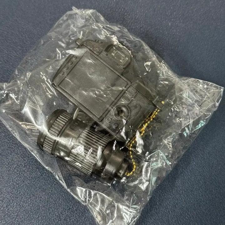 [BUNJANG] Lighting Shutter Camera Gacha Keyring / 라이팅 셔터 카메라 가챠 키링