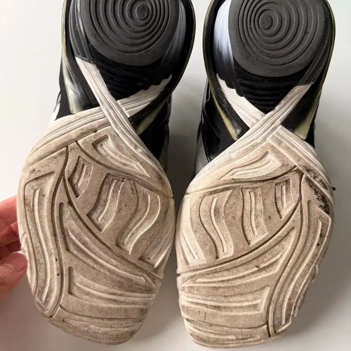 [BUNJANG] Balenciaga Tyrex Sneakers Black White Size 37 / [240] 발렌시아가 타이렉스 블랙 화이트