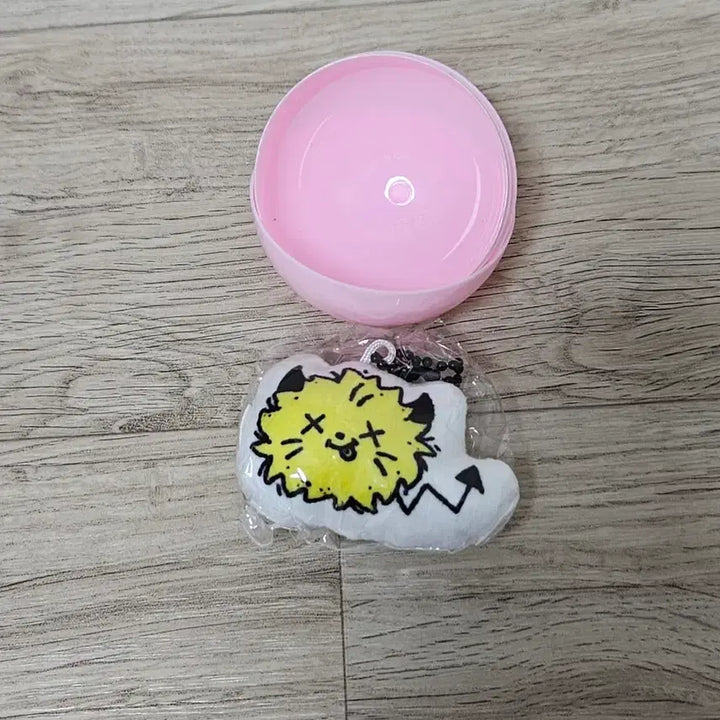 [BUNJANG] Aespa Richman Popup Gacha Cushion Keyring Ningning (Sealed) / 에스파 리치맨 팝업 가챠 쿠션키링 미개봉 닝닝