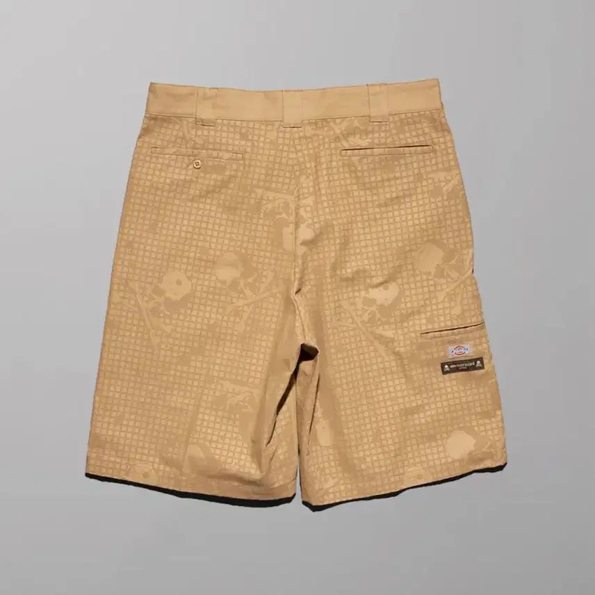 [BUNJANG] Dickies x Mastermind World Work Shorts (L) / 디키즈 X 마스터마인드 워크쇼츠(L)