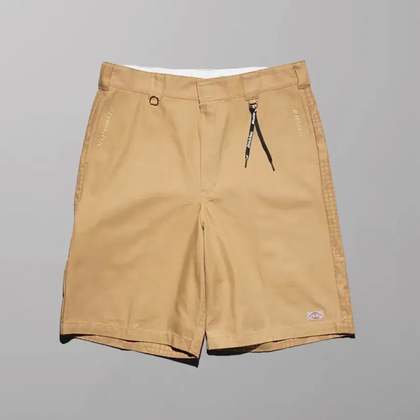 [BUNJANG] Dickies x Mastermind World Work Shorts (L) / 디키즈 X 마스터마인드 워크쇼츠(L)