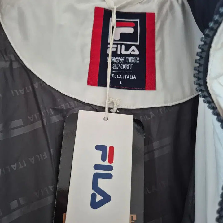 [BUNJANG] Fila White Down Padded Jacket / 휠라 패딩 흰색