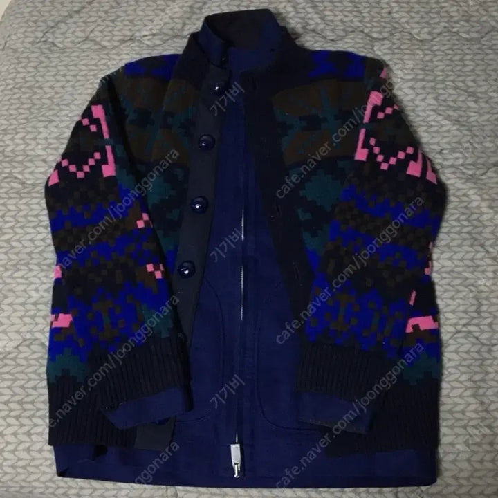 [BUNJANG] Sacai Pixel Knit Zip-up Cardigan (Size 100-105) / 공유 사카이 니트 픽셀 집업 가디건(100-105)