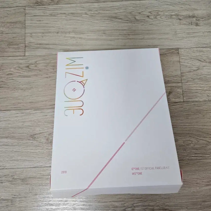 [BUNJANG] IZ*ONE 1st Generation Fanclub Kit (POB) / 아이즈원 팬클럽 1기 키트