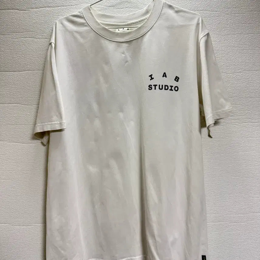 [BUNJANG] IAB STUDIO Logo Short Sleeve T-Shirt White / IAB STUDIO 반팔 티셔츠 화이트