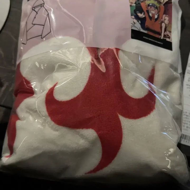 [BUNJANG] SPAO Naruto Minato Hooded Blanket (Sealed) / [미개봉] 스파오 나루토 후드담요 미나토