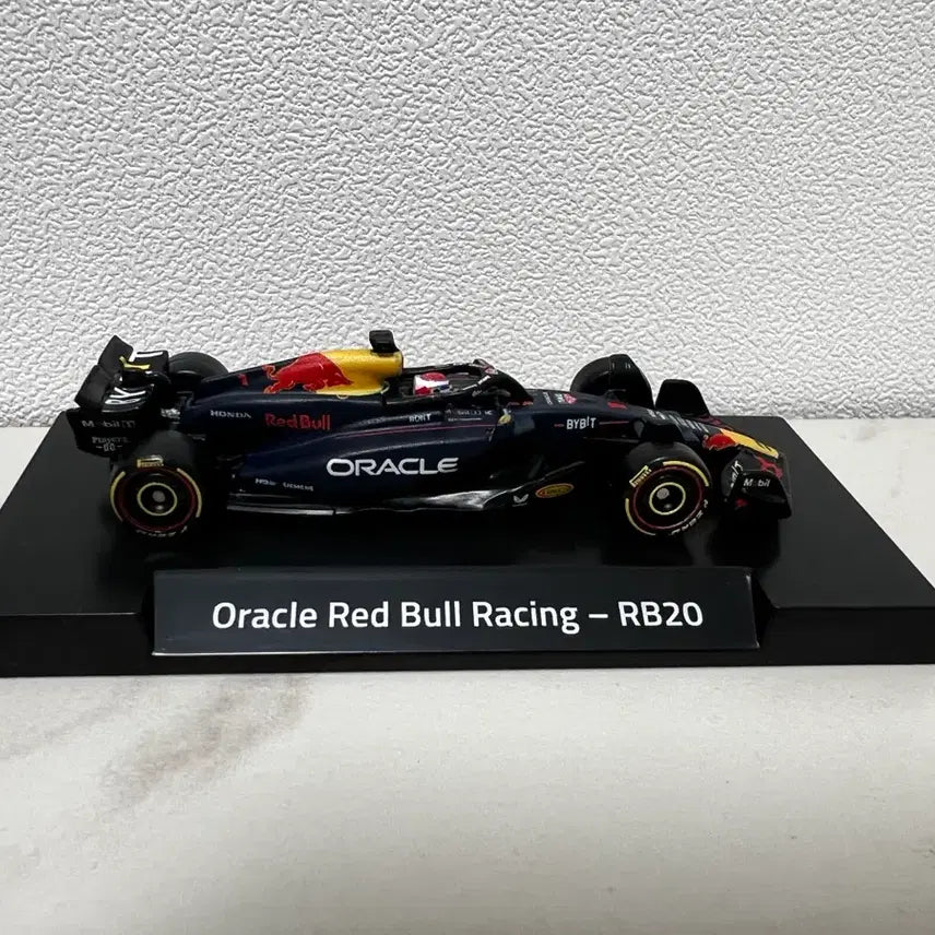 [BUNJANG] Hot Wheels Premium F1 Oracle Red Bull Racing Team Max Verstappen / 핫휠 프리미엄 F1 오라클 레드불 레이싱팀 (막스 베르스타펜)