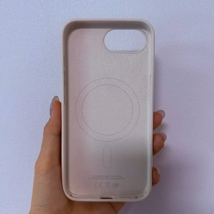 [BUNJANG] Apple iPhone 17e Official Case Vanilla / 아이폰17e 정품케이스 바닐라