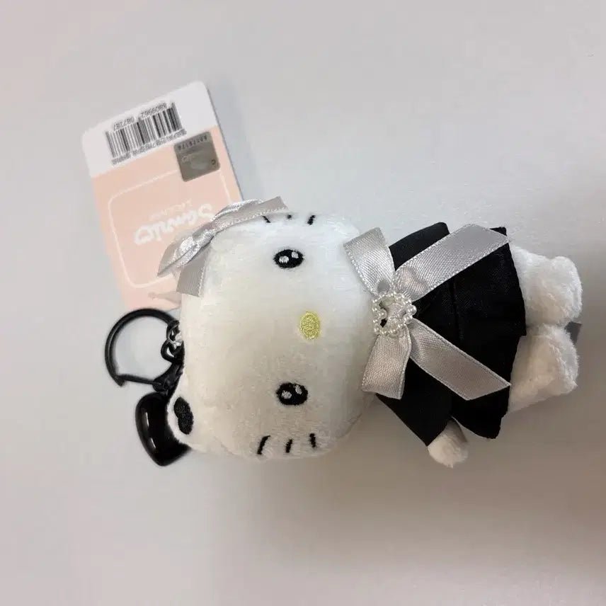 [BUNJANG] Hello Kitty Doll Keyring Black / 헬로키티 인형 키링 블랙