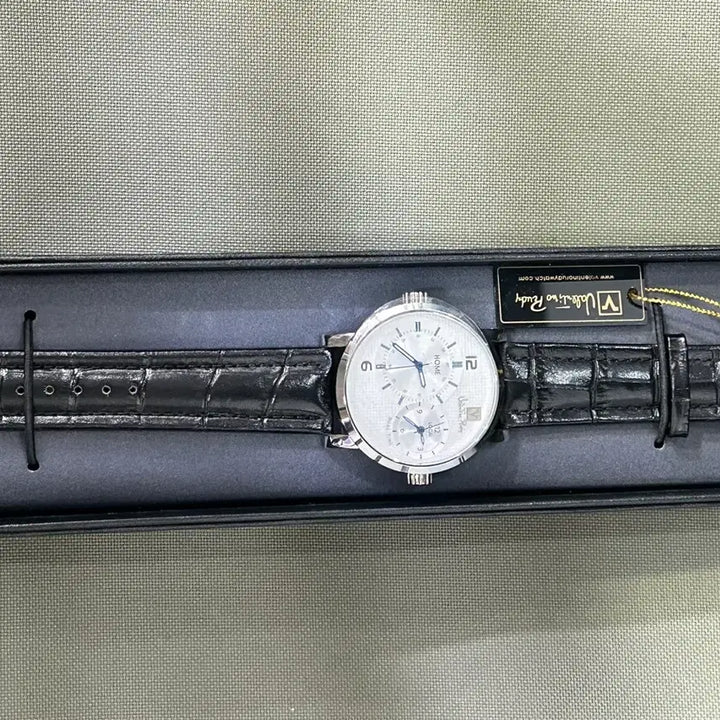 [SOLD OUT] 발렌티노루디 새상품 시계 VR8805