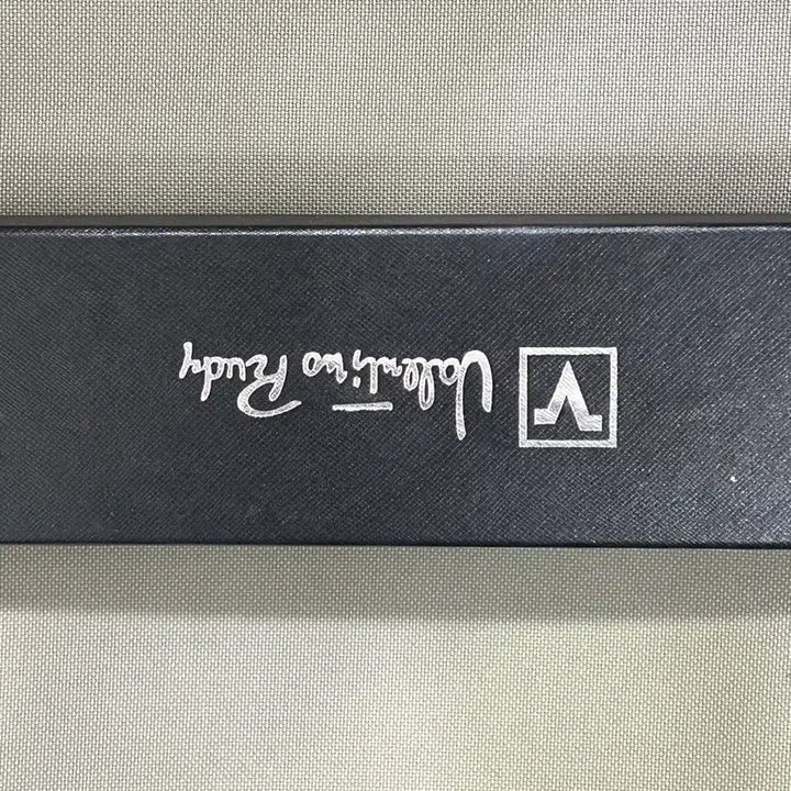 [SOLD OUT] 발렌티노루디 새상품 시계 VR8805